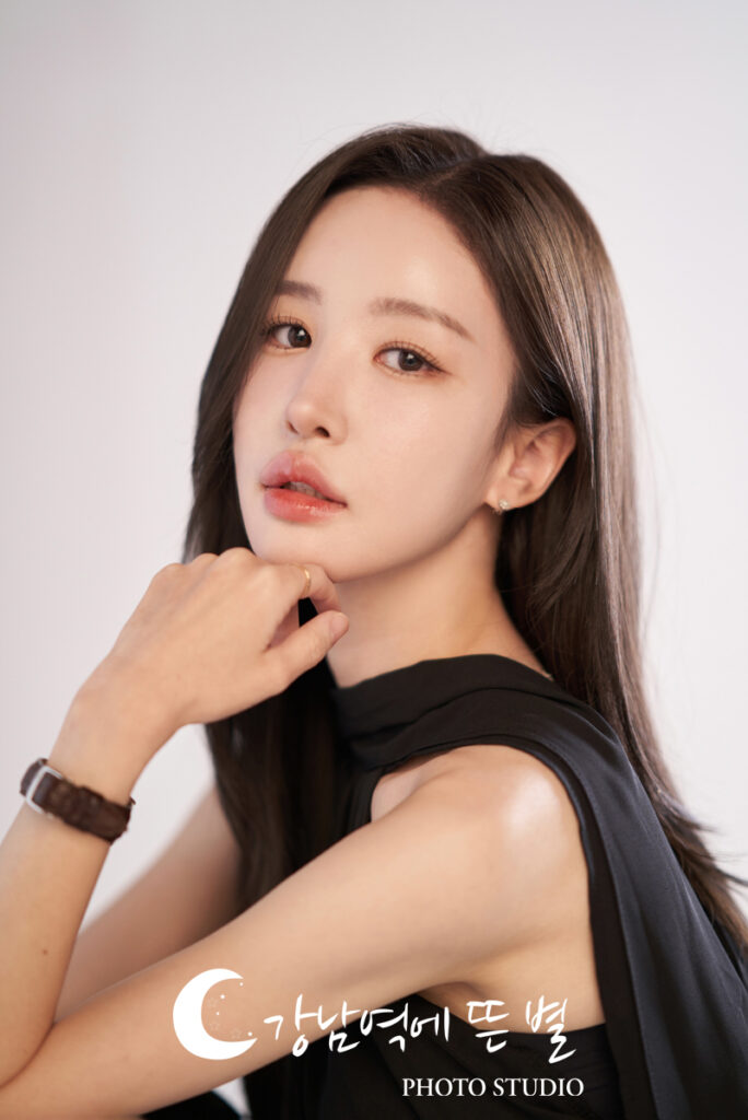 강남역에서 촬영한 자연스러운 프로필사진 촬영 예시19